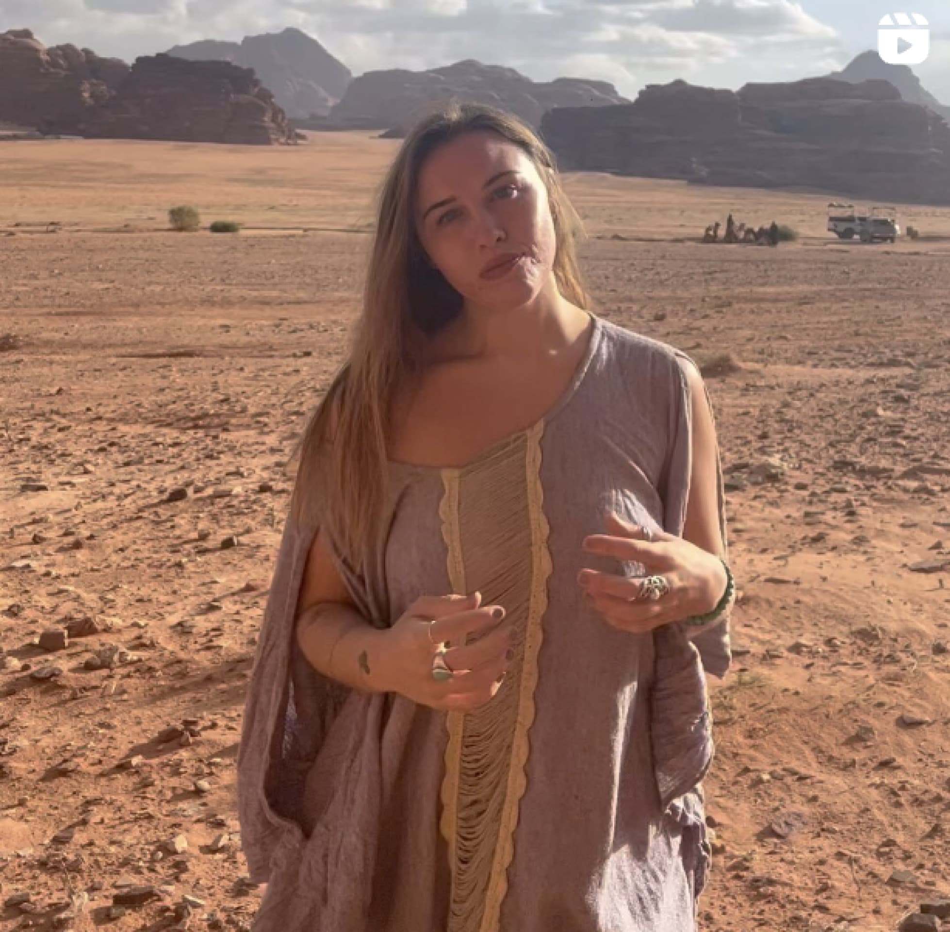 Hannah yoga image 3